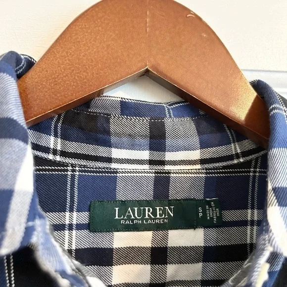 Lauren Ralph Lauren blue and white check plaid flannel button up size SP - Picture 3 of 4